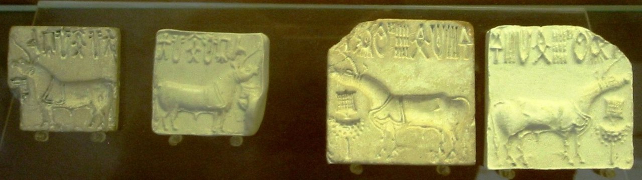 Indus Valley Seals_unicorns. Zegels uit de Indusbeschaving met eenhoorns (Brits Museum). 